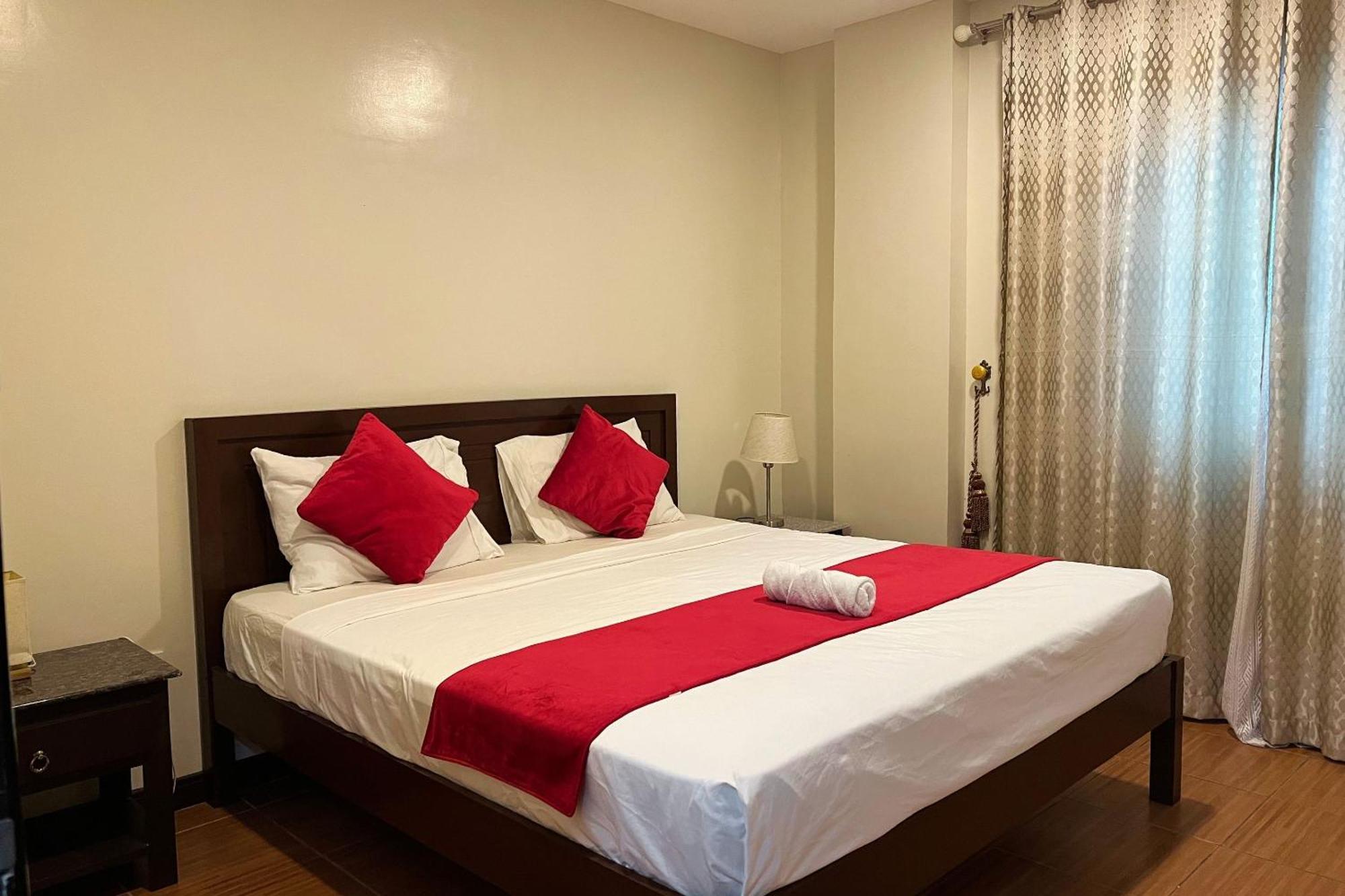 Venezia Suites Hotel Iloilo Ruang foto