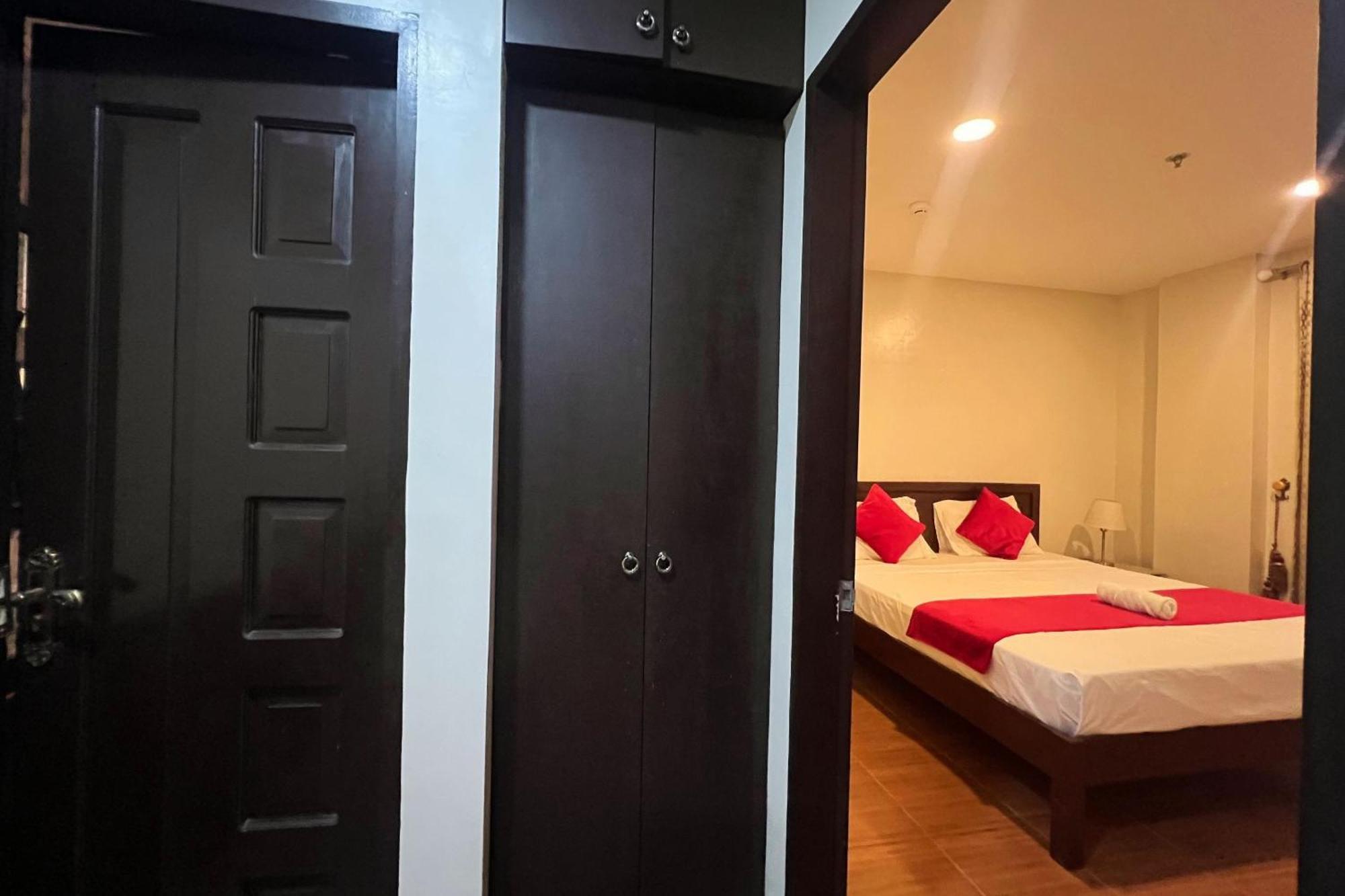 Venezia Suites Hotel Iloilo Ruang foto