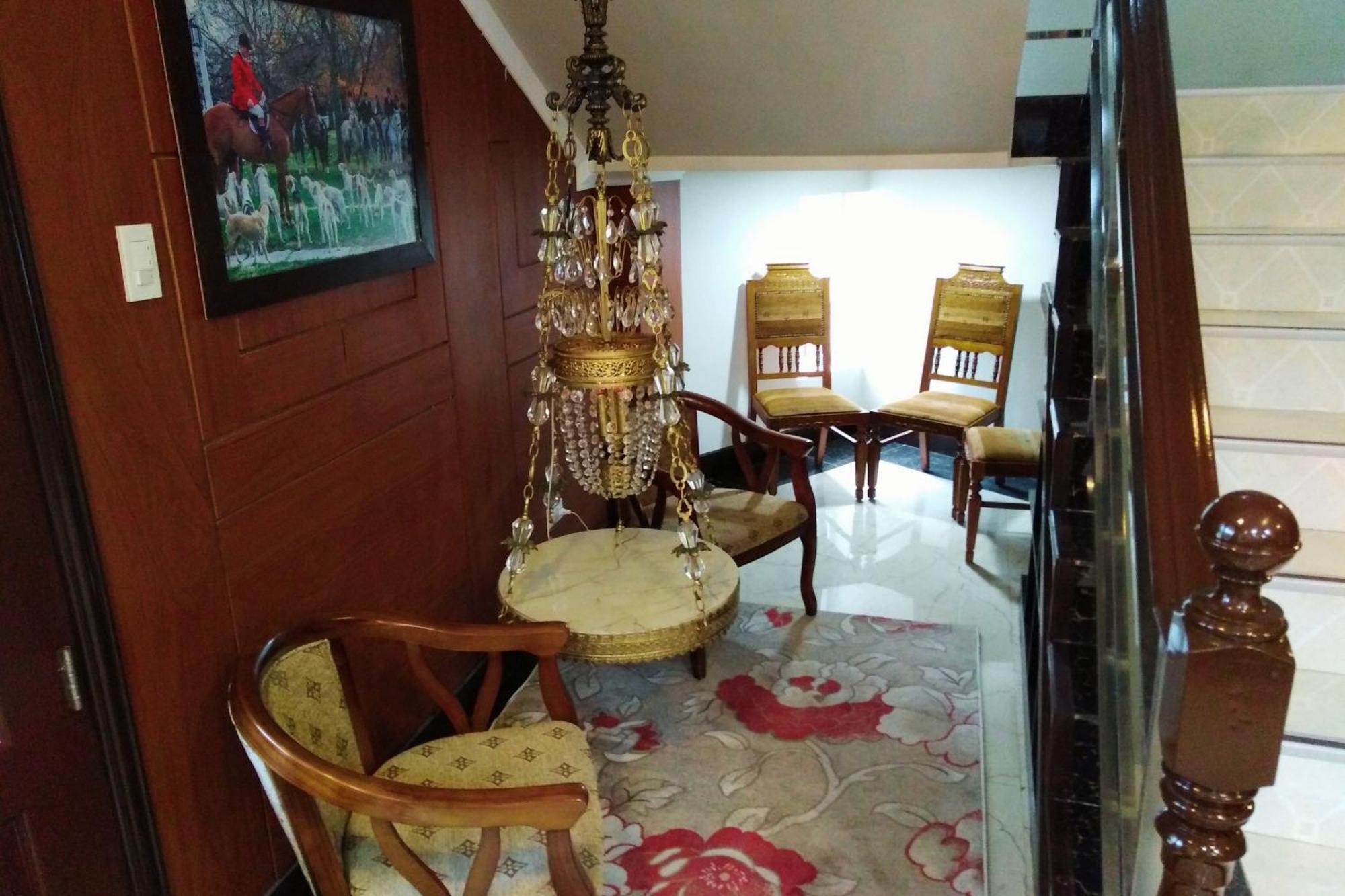 Venezia Suites Hotel Iloilo Bagian luar foto